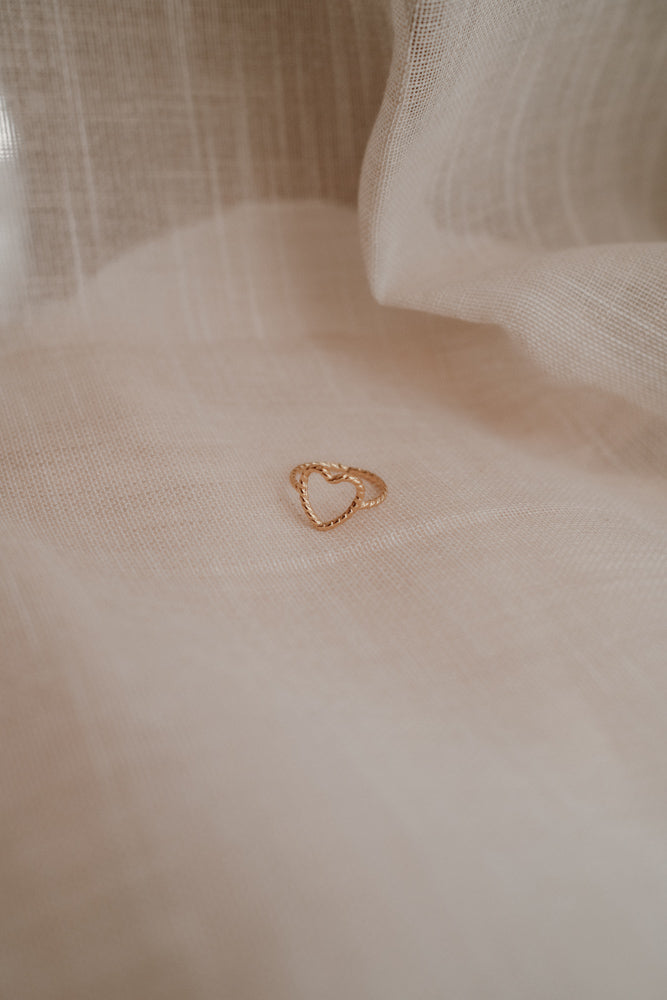 Heart Ring - Gold