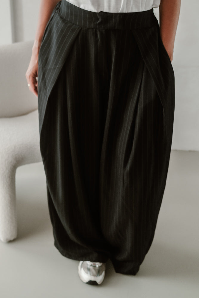 Nova Stripe Trousers - Black