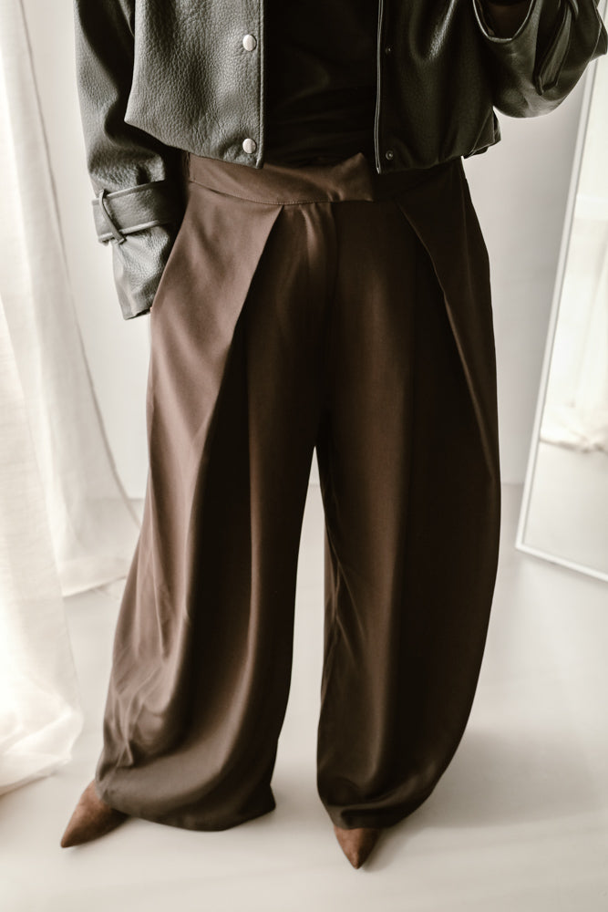 Nova Trousers - Brown