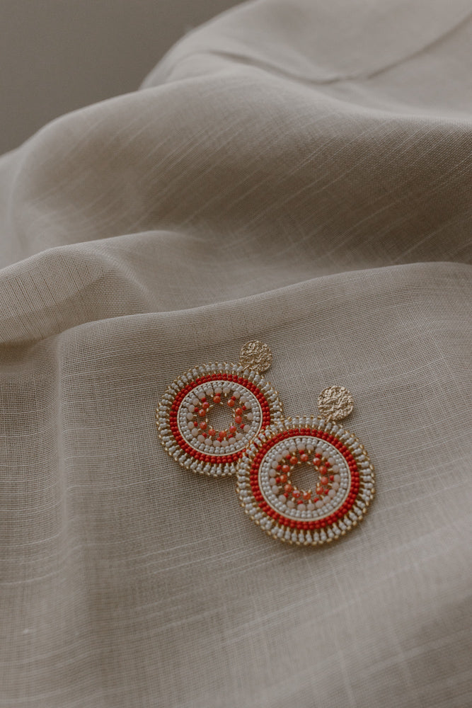 Hoop earring color - Red