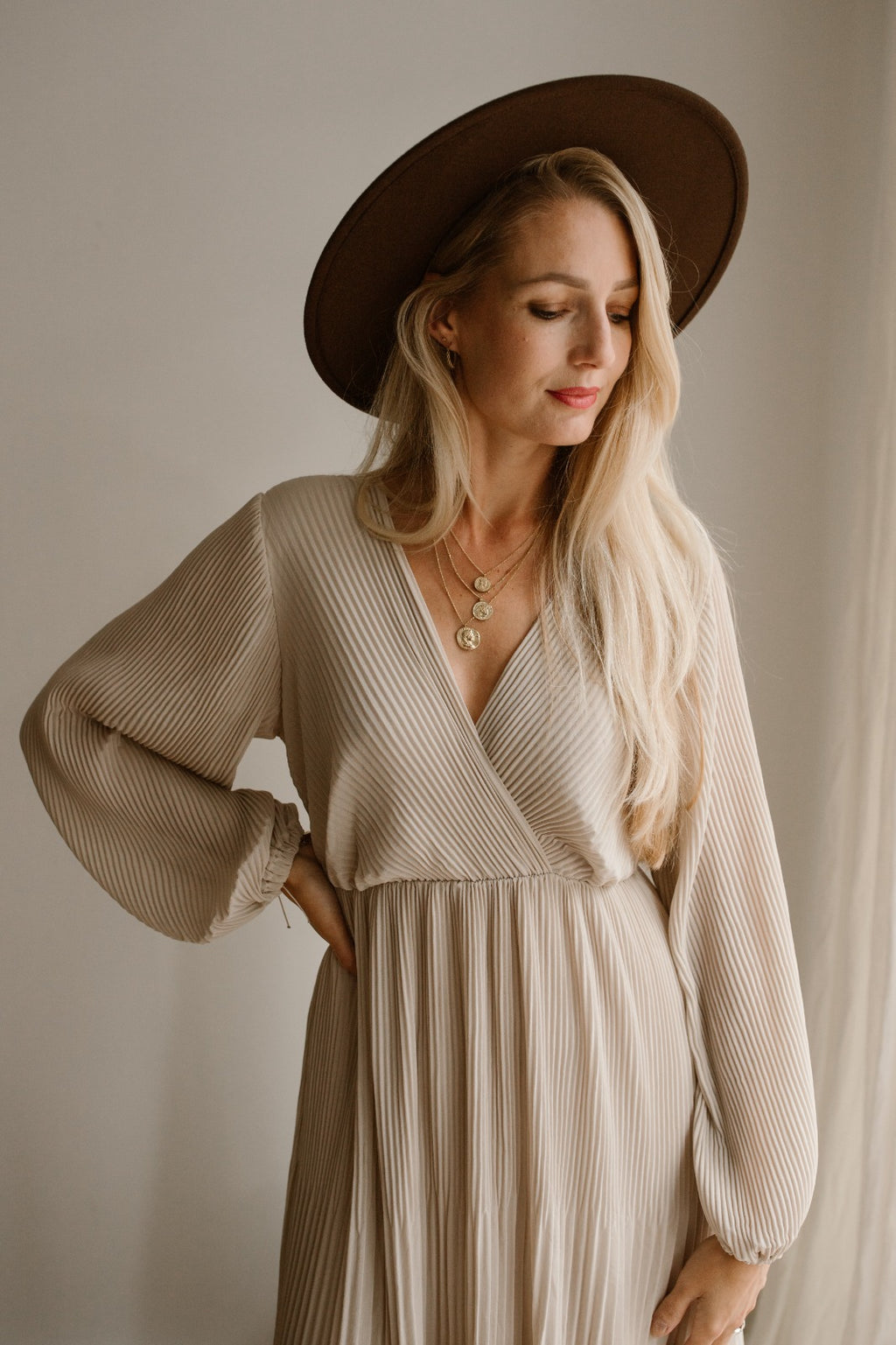 Fem Dress - Beige